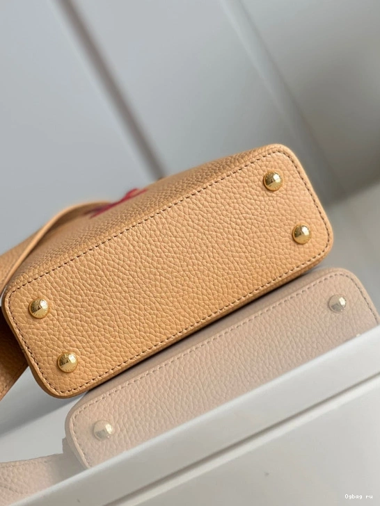 MINI CAPUCINES VUITTON LOUIS 0815